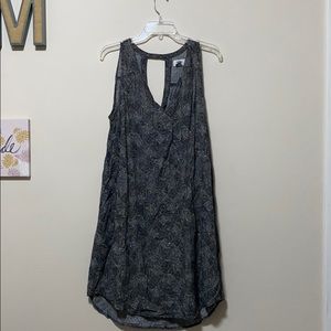 Black and white patterned mini dress